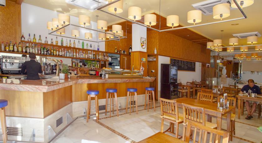Aparthotel Duquesa Playa ซานตาเอวเลเรียเดสริว ภายนอก รูปภาพ