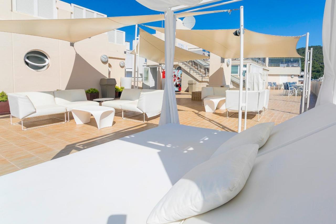 Aparthotel Duquesa Playa ซานตาเอวเลเรียเดสริว ภายนอก รูปภาพ