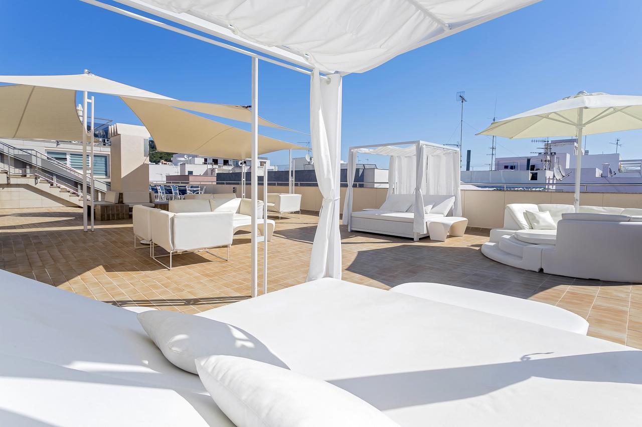 Aparthotel Duquesa Playa ซานตาเอวเลเรียเดสริว ภายนอก รูปภาพ
