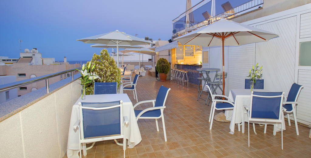 Aparthotel Duquesa Playa ซานตาเอวเลเรียเดสริว ภายนอก รูปภาพ
